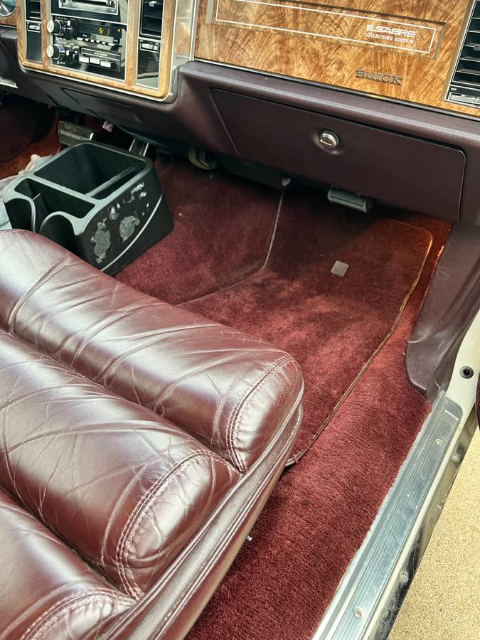 Buick-lesabre-limited-1985-white-11