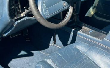 Buick-reatta-1990-10