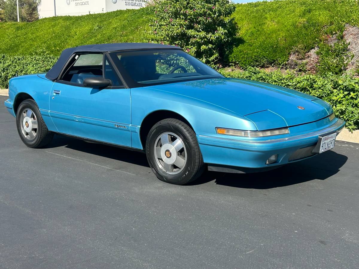 Buick-reatta-1990-2