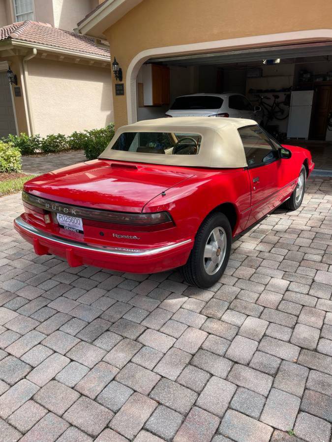 Buick-reatta-1990-red-3