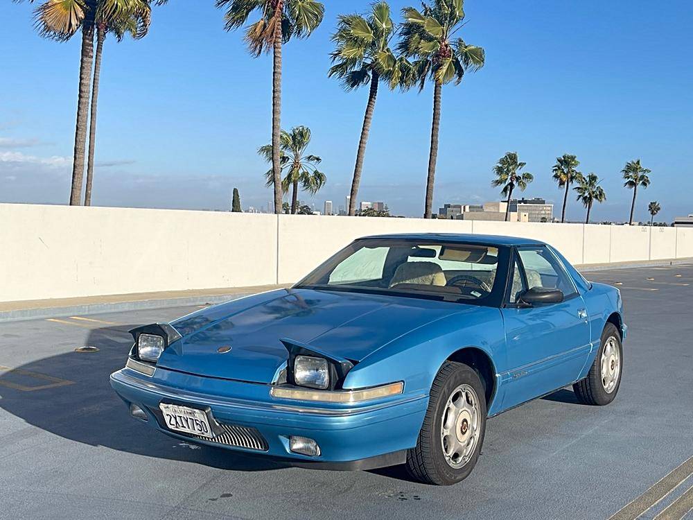 Buick-reatta-1991-blue-10