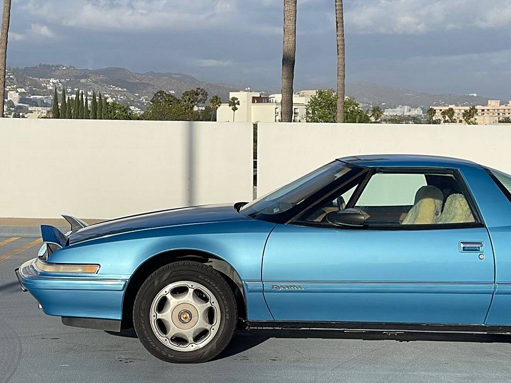 Buick-reatta-1991-blue-3