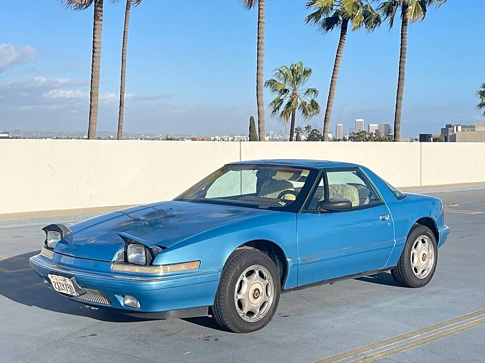 Buick-reatta-1991-blue-8
