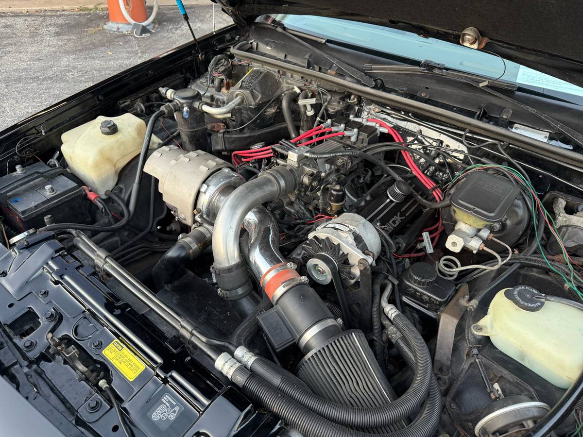 Buick-regal-1986-black-47