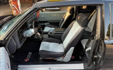 Buick-regal-1987-black-21