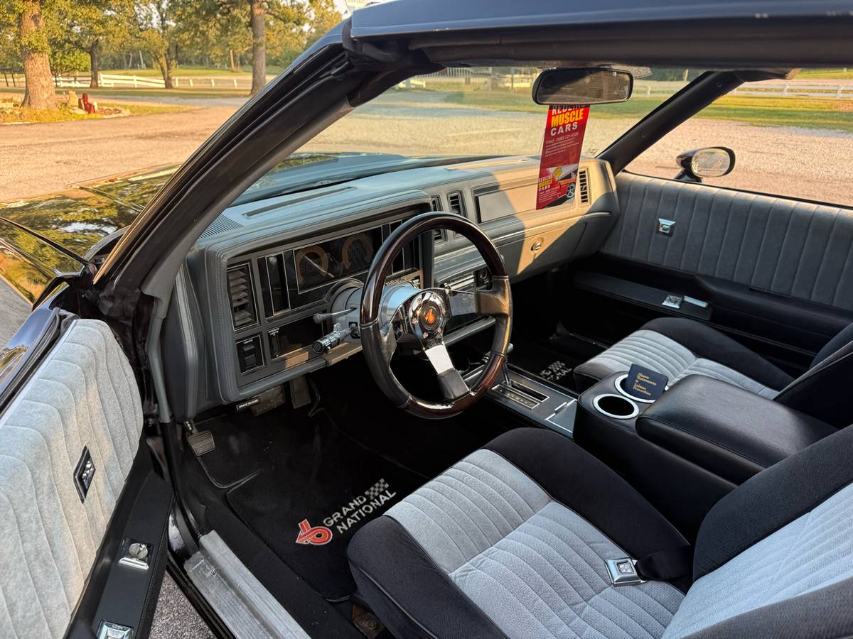 Buick-regal-1987-black-42