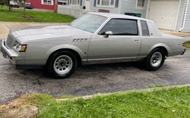 Buick-regal-1987-grey-1