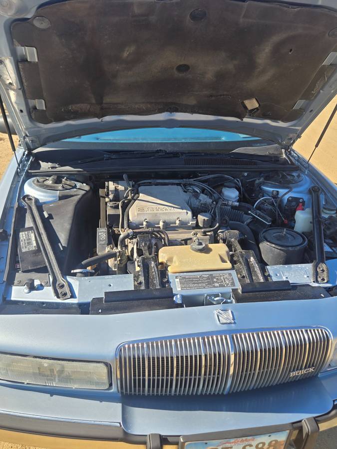 Buick-regal-1988-blue-4