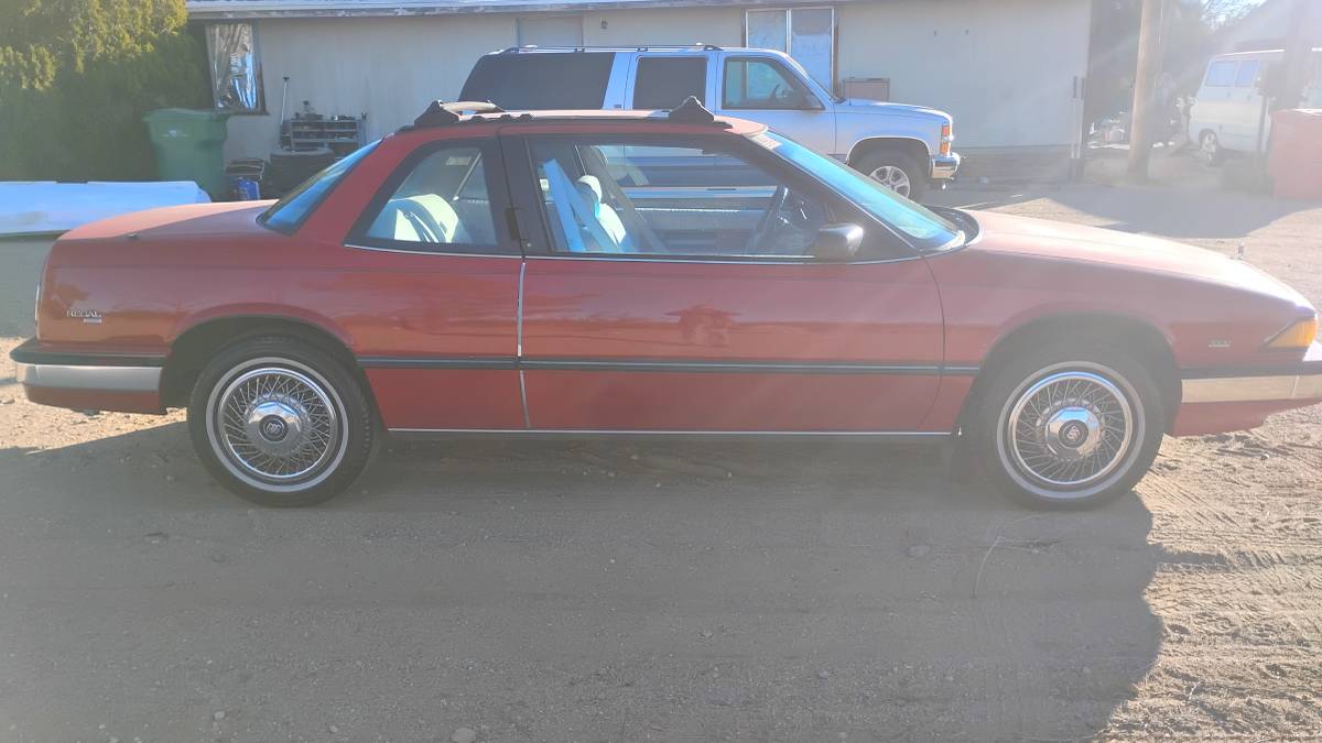 Buick-regal-1990-4