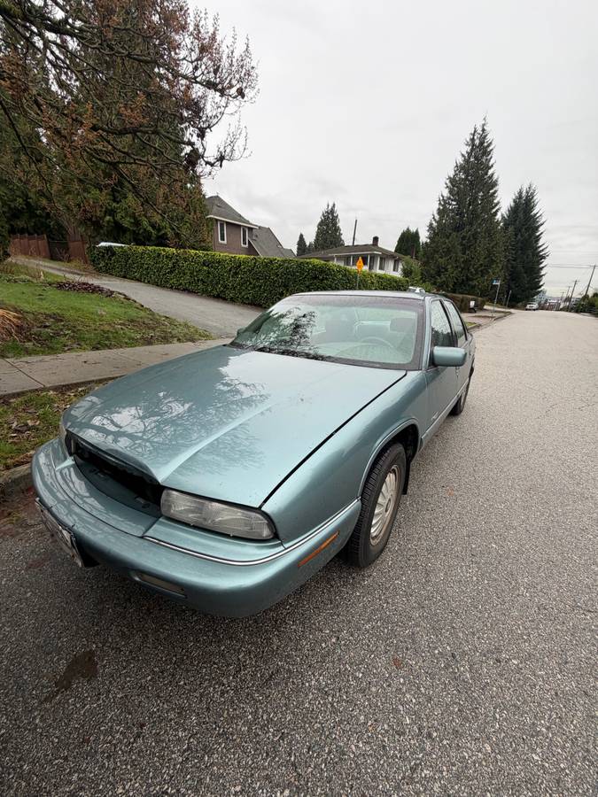 Buick-regal-1996-blue-1
