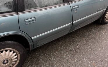 Buick-regal-1996-blue