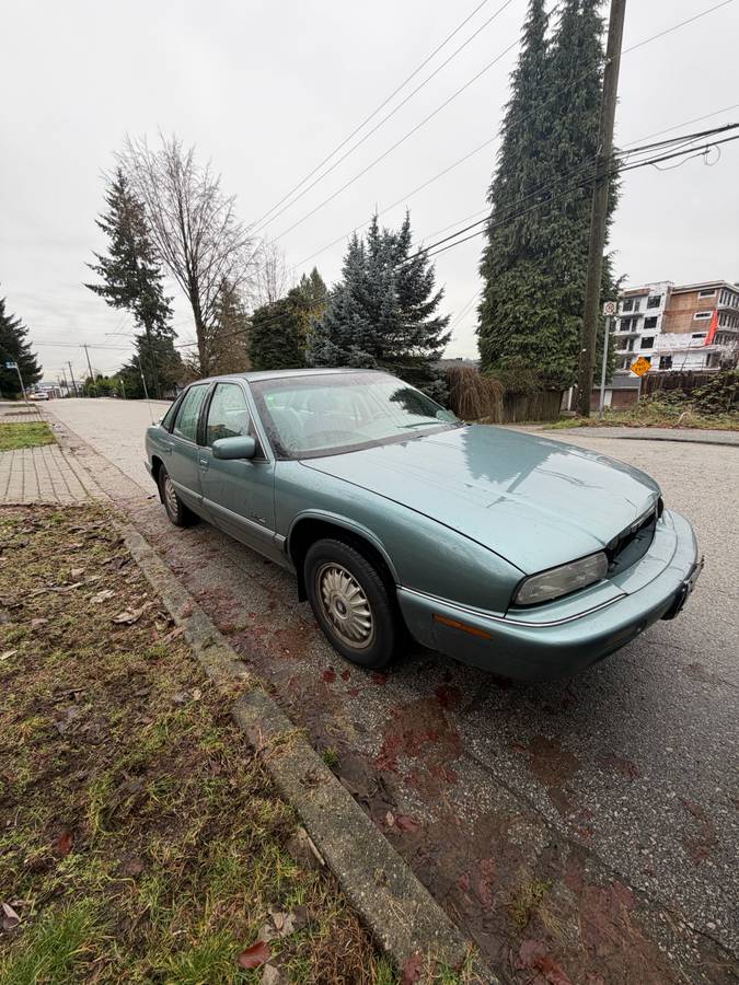 Buick-regal-1996-blue-9