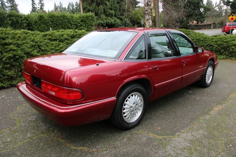 Buick-regal-custom-86k-miles-1995-red-2