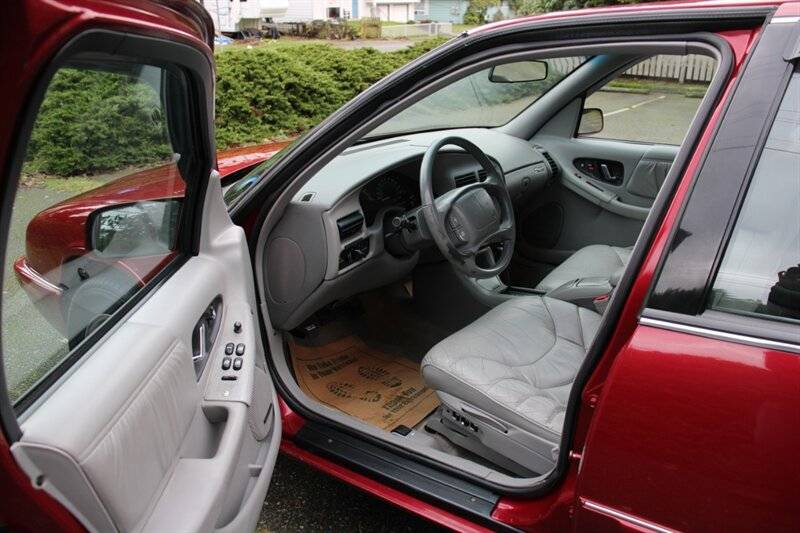 Buick-regal-custom-86k-miles-1995-red-4