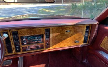 Buick-riviera-1983-1