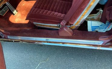 Buick-riviera-1983-11