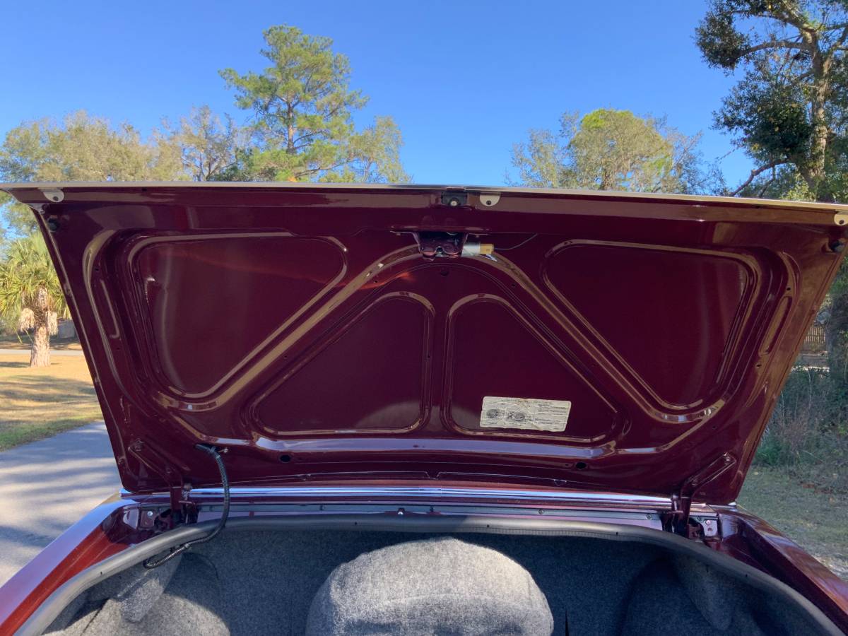 Buick-riviera-1983-15