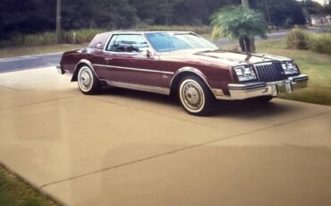 Buick-riviera-1983-21