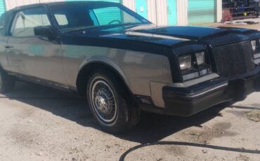 Buick-riviera-1984-1