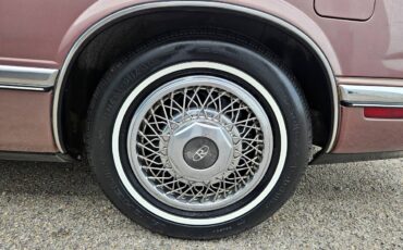 Buick-riviera-1989-brown-23