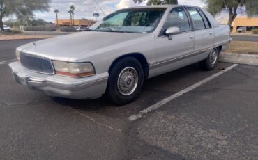 Buick-roadmaster-1992-silver
