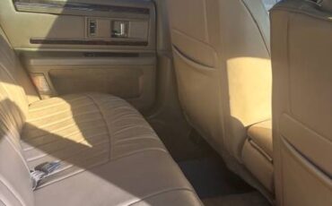 Buick-roadmaster-estate-wagon-1996-41