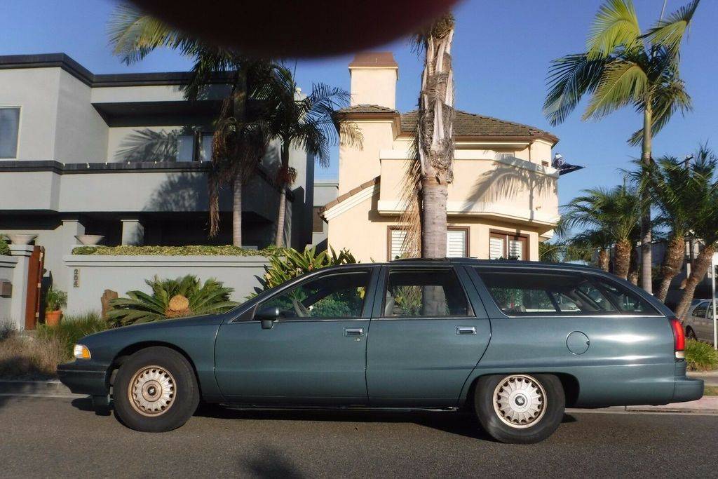 Buick-roadmaster-wagon-1993-blue-18