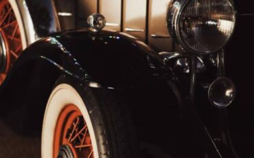 Buick-series-60-1932-brown-1