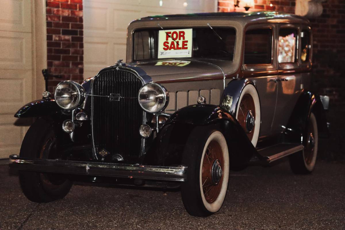 Buick-series-60-1932-brown