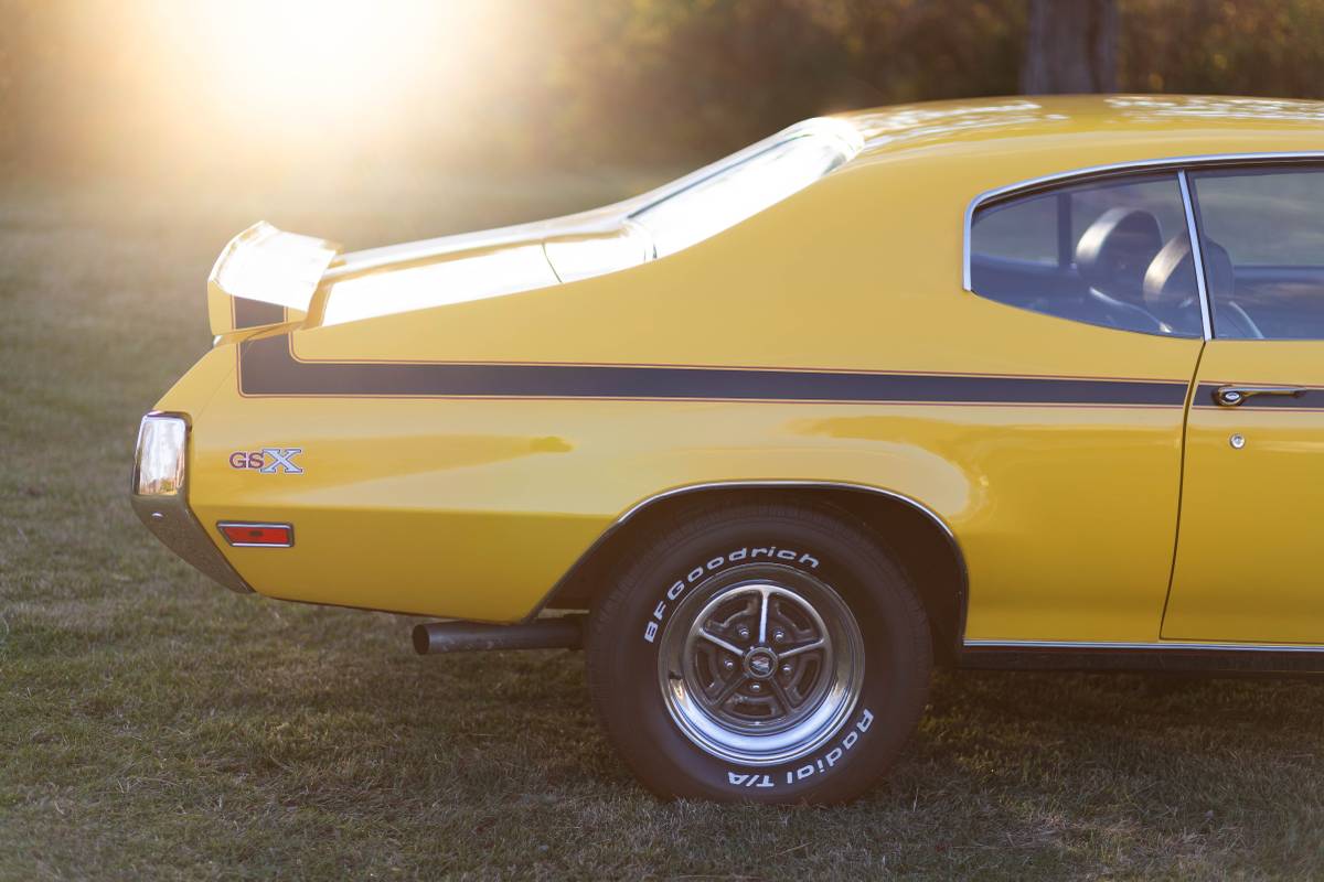 Buick-skylark-1971-yellow-20