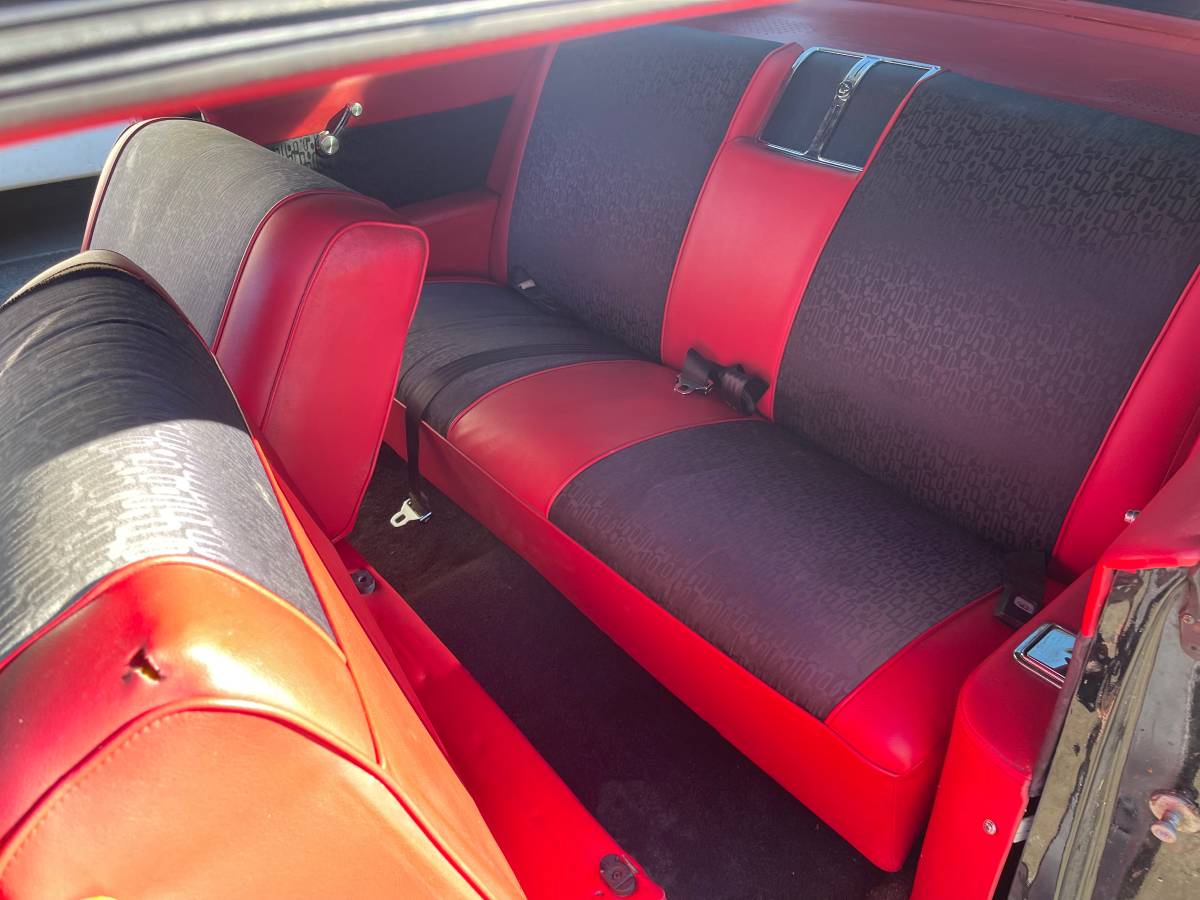 Buick-wildcat-1965-13