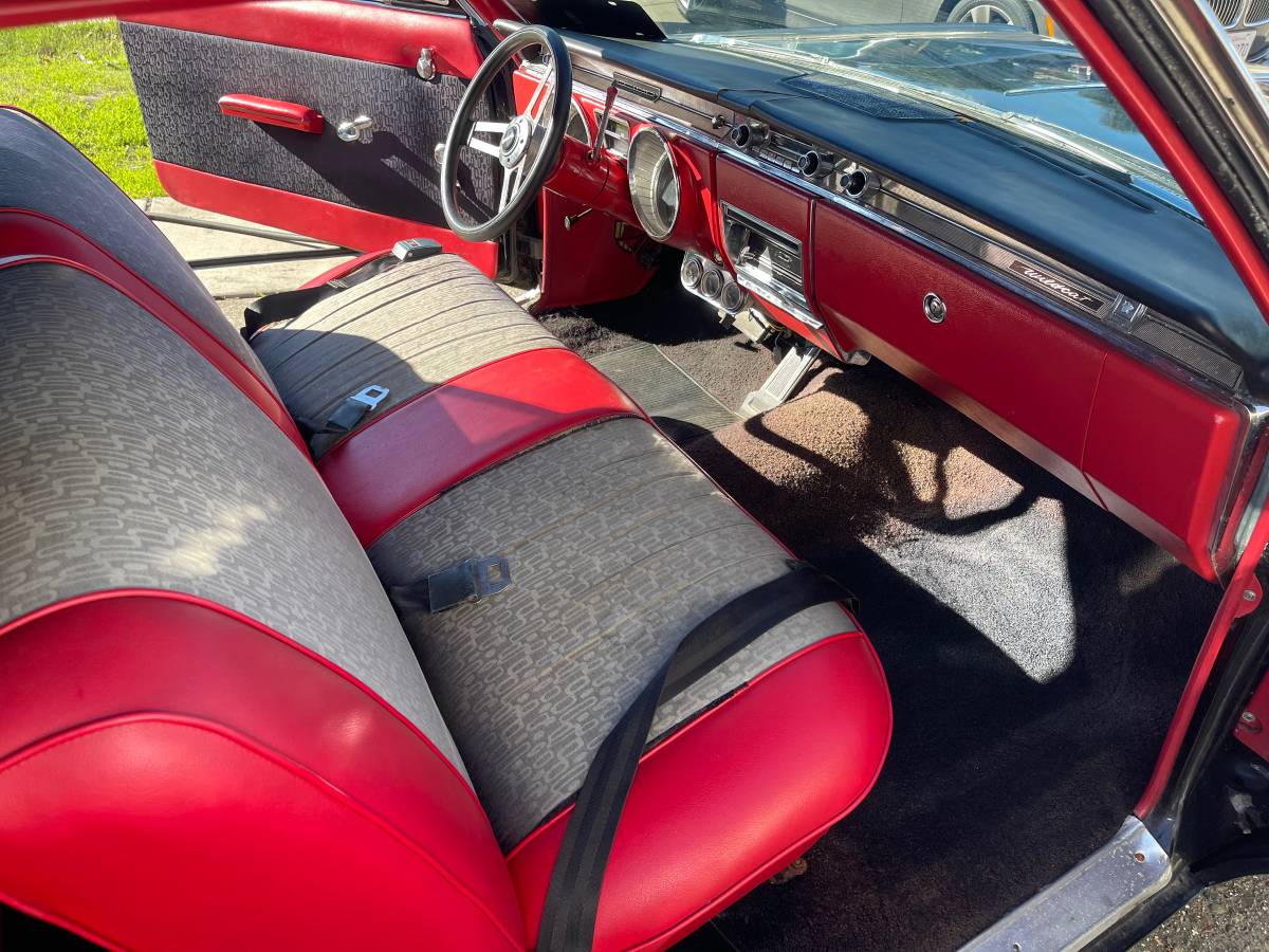 Buick-wildcat-1965-14