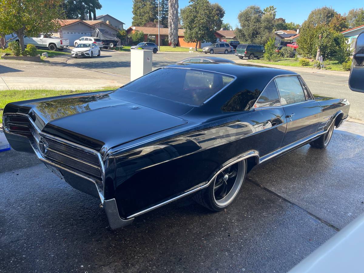 Buick-wildcat-1965-19