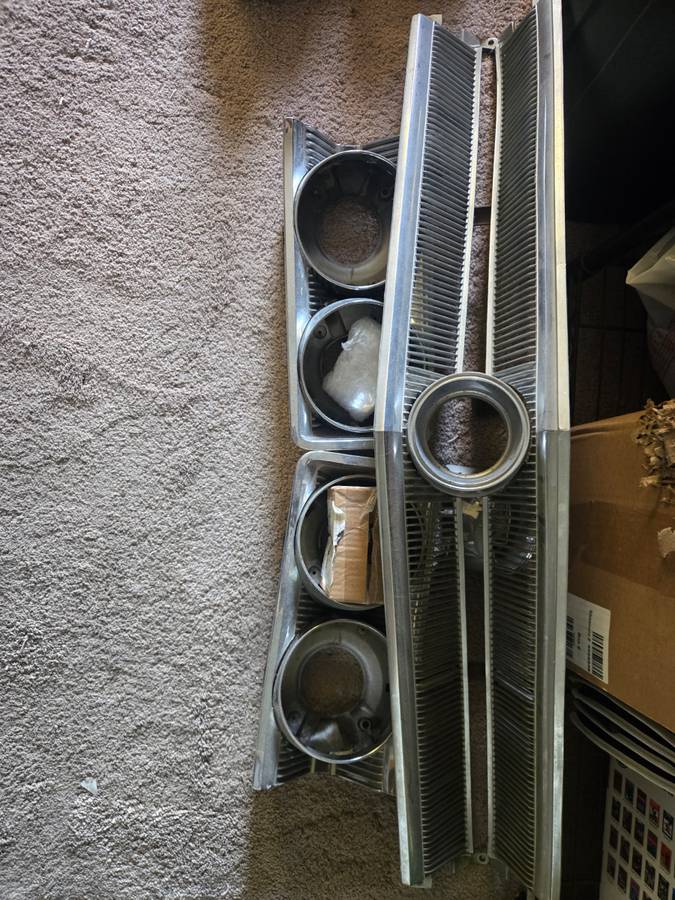 Buick-wildcat-1965-grey