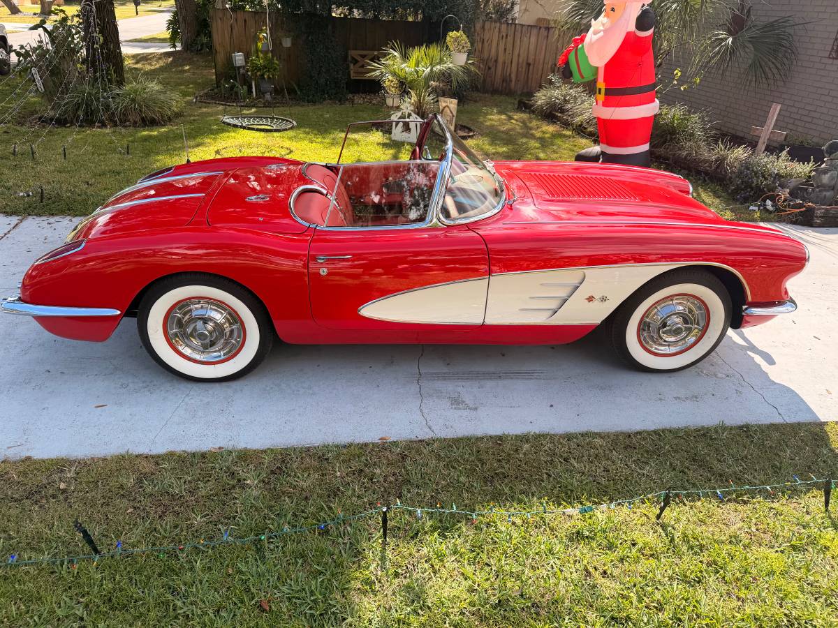 C1-corvette-convertible-1958-5