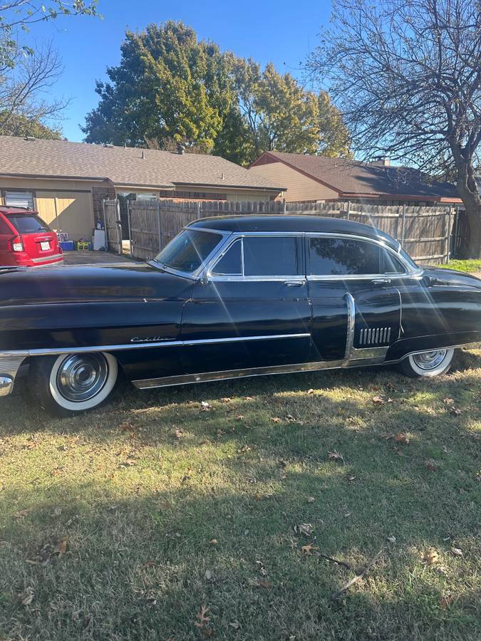 Cadillac-1953-black