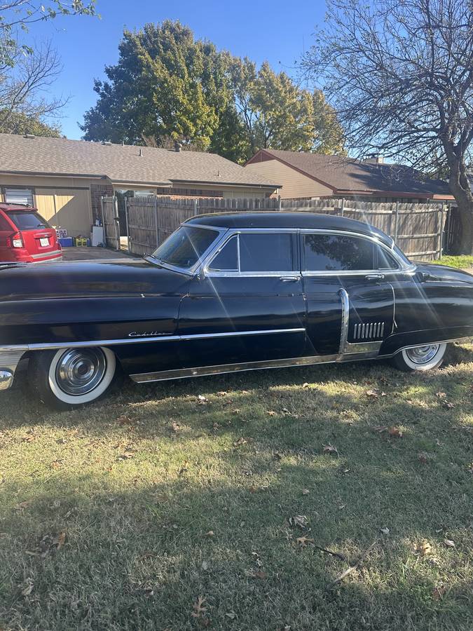Cadillac-1953-black-3