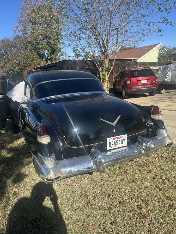 Cadillac-1953-black-5