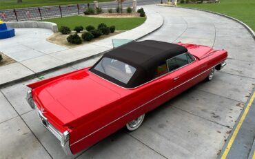 Cadillac-2-dr-convertible-1964-Red-Tan-12