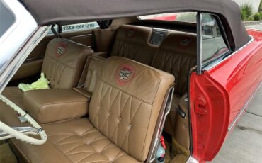 Cadillac-2-dr-convertible-1964-Red-Tan-18
