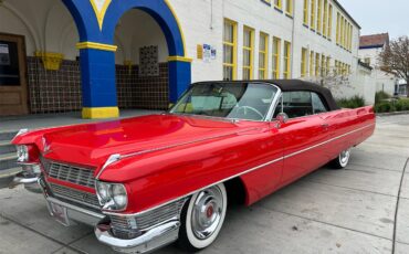 Cadillac-2-dr-convertible-1964-Red-Tan-7