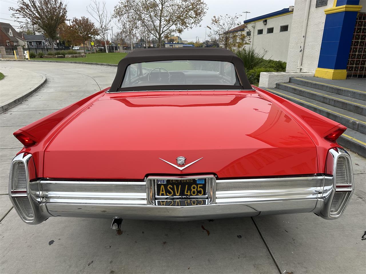 Cadillac-2-dr-convertible-1964-Red-Tan-9