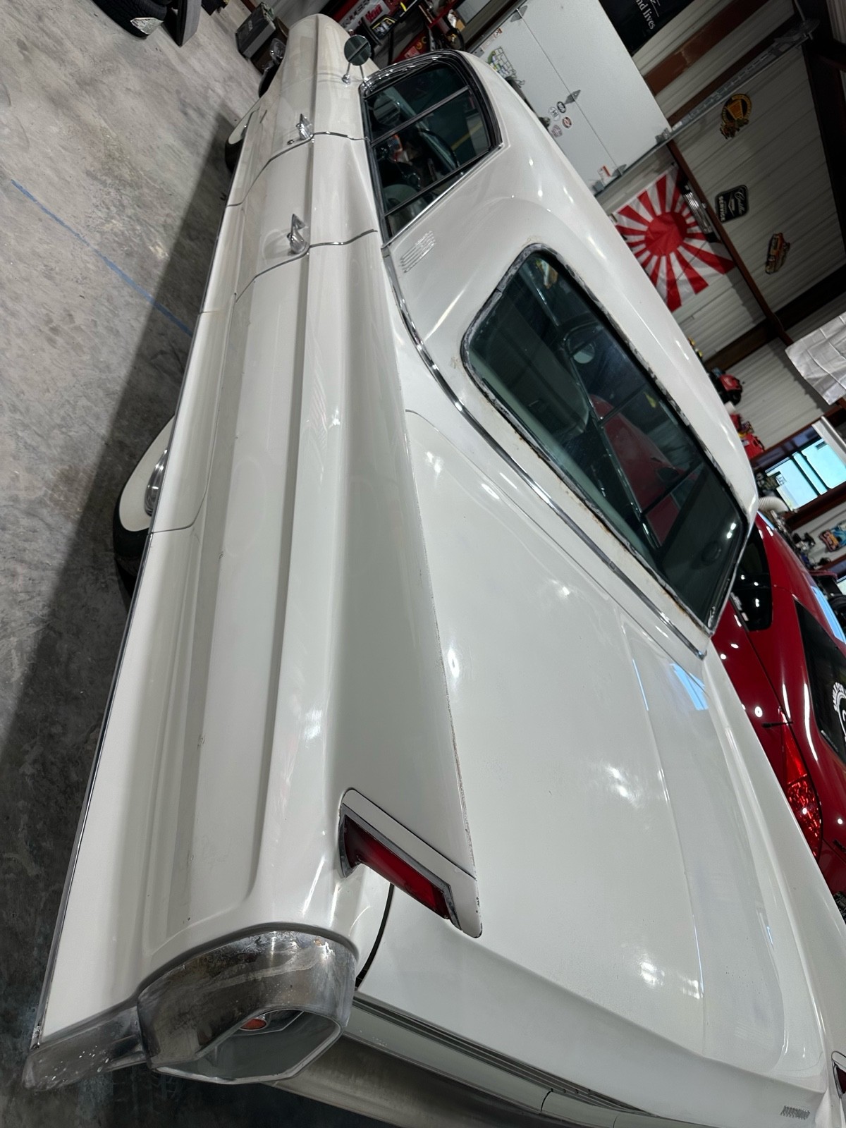 Cadillac-62-Sedan-1962-13