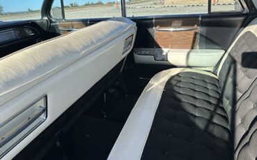 Cadillac-62-Sedan-1962-24