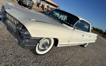 Cadillac-62-Sedan-1962