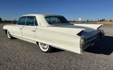 Cadillac-62-Sedan-1962-8
