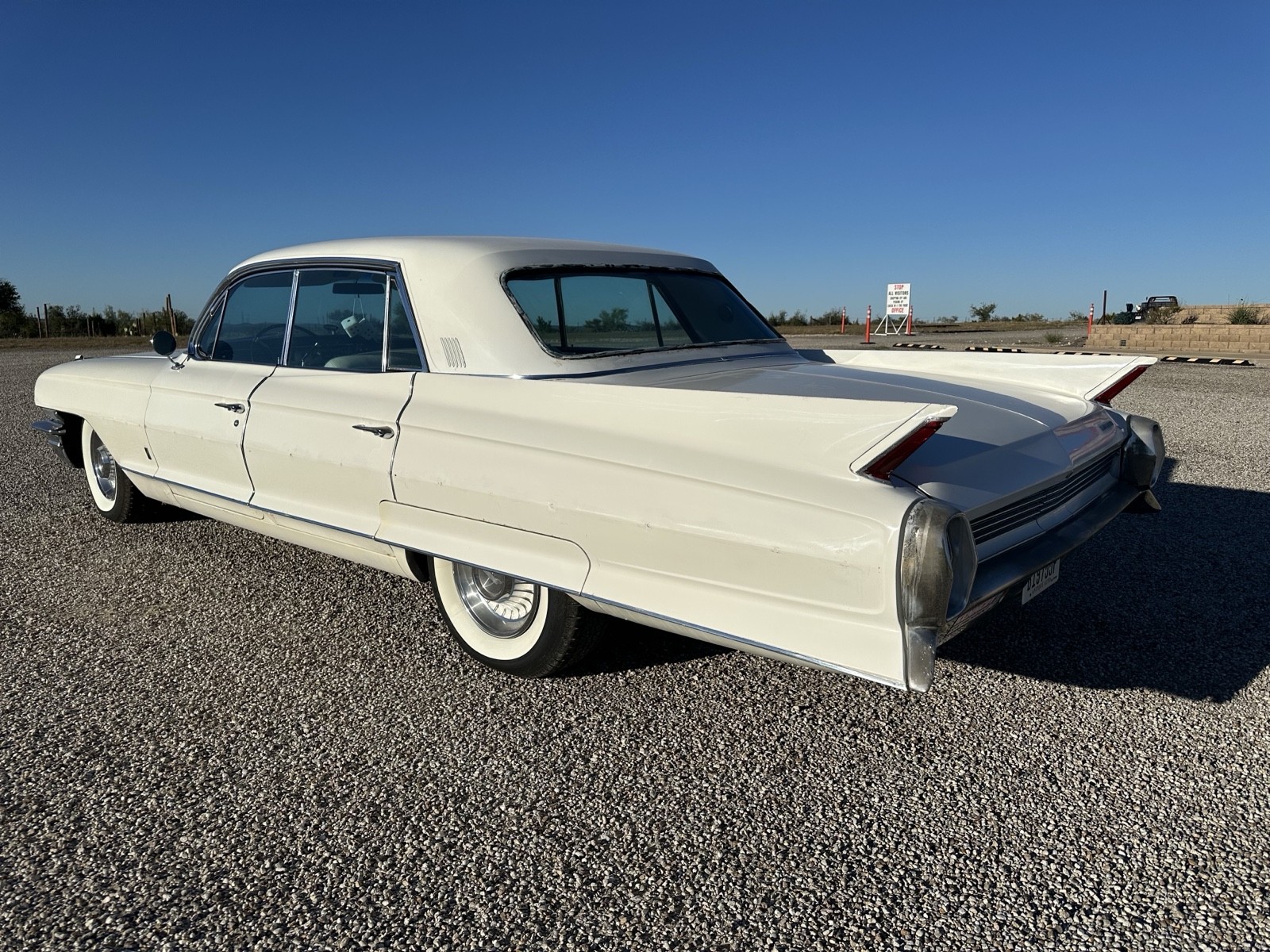 Cadillac-62-Sedan-1962-8