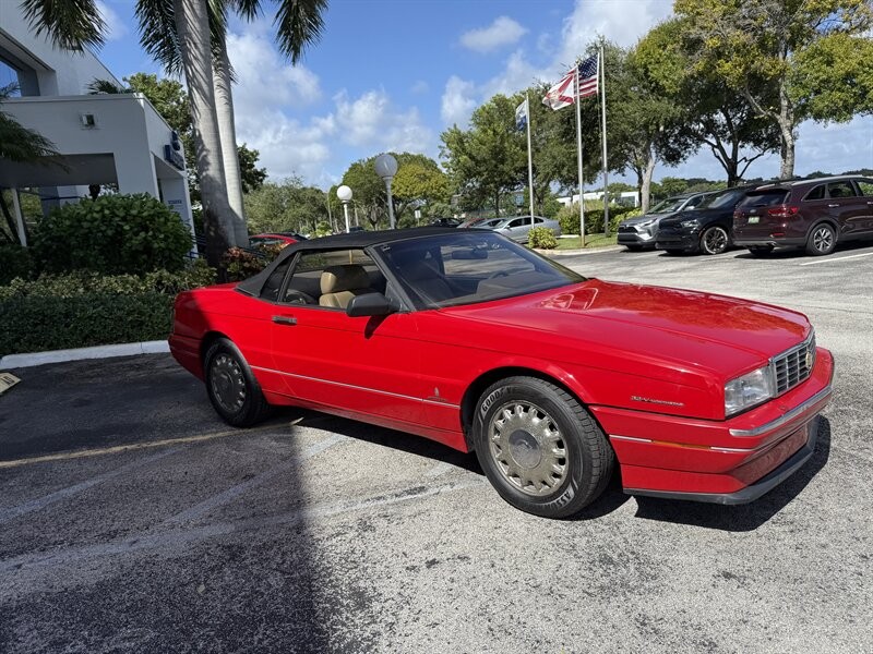 Cadillac-Allante-1993-Convertible-1