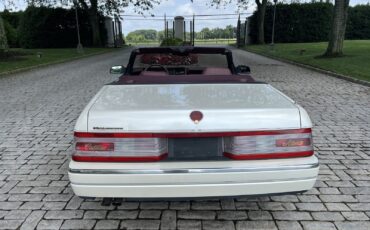 Cadillac-Allante-1993-Convertible-10