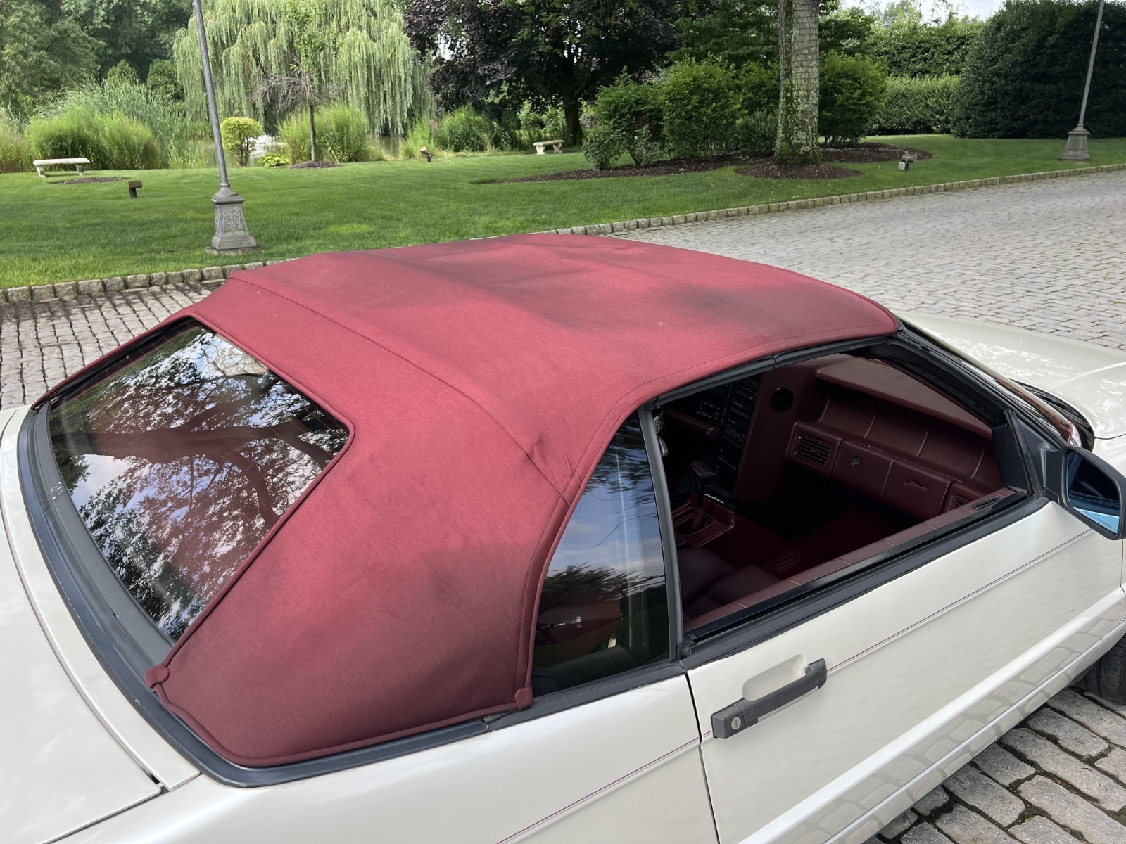 Cadillac-Allante-1993-Convertible-20